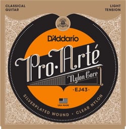 JEU de Cordes D'ADDARIO PRO ARTE - Light /Nylon Clair-Plaqué Argent